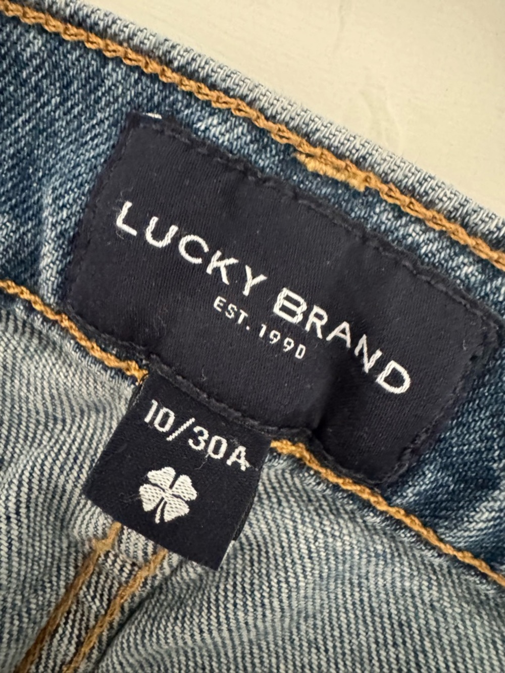 Lucky Brand Women's High Rise Mom Jeans - Medium Blue Wash Personal Closet Item - Picture 3 of 3